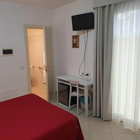 Hotel Pigalle