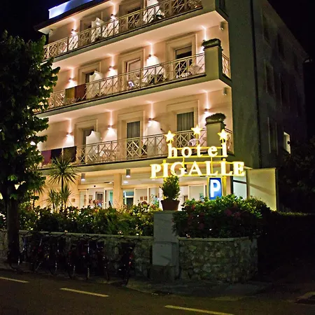 Pigalle 3* Forte dei Marmi
